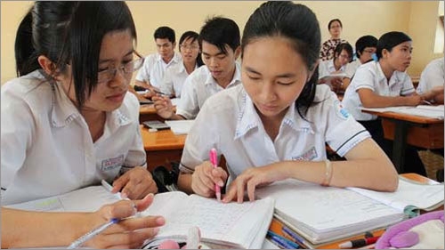 Đề thi học kì 1 lớp 7 môn Văn trường THCS Nguyễn Huệ năm 2014