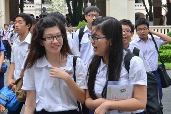 Đề thi học kì 1 môn Toán lớp 10 THPT chuyên Lê Quý Đôn 2015