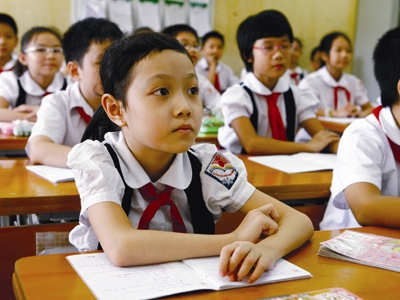 Đề thi học kì 1 môn Toán lớp 8 trường THCS Quang Huy - Phù Yên  2014 (đề 2)