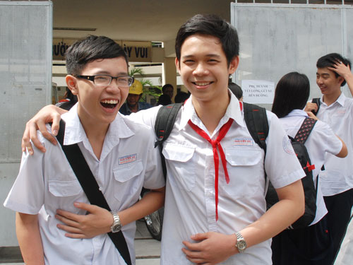 Đề thi học kì 1 lớp 8 môn Toán năm 2015 quận Bình Tân TPHCM