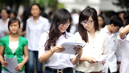 Đề thi học kì 1 lớp 8 môn Văn quận 5 TPHCM năm 2015