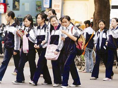 Đề thi học kì 1 môn Văn lớp 8  - Quảng Ngãi năm 2015