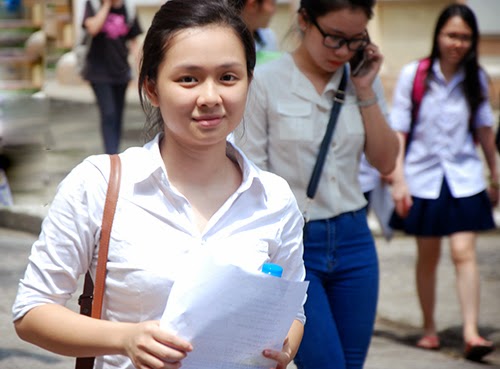 Đề thi cuối học kì 1 môn Văn lớp 8 trường THCS Nghĩa Trung 2015