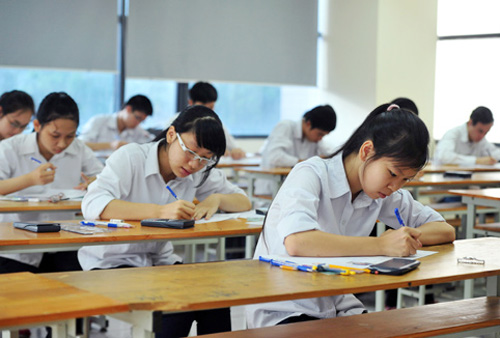Đề thi học kì 1 môn Văn lớp 9 Trường THCS Lộc Hạ năm 2014
