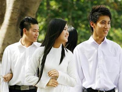Đề thi học kì 1 môn Văn lớp 9 trường THCS Bình Giang năm 2015