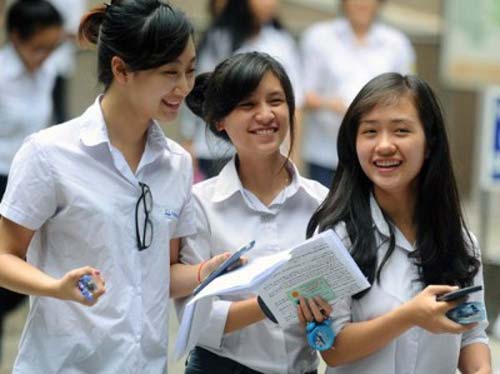 Đề thi học kì 1 môn Toán lớp 12 năm 2014 trường THPT Nguyễn Trãi