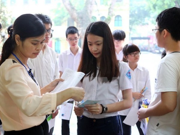 Đề thi học kì 1 môn Văn lớp 12 năm 2014 tỉnh Vũng Tàu