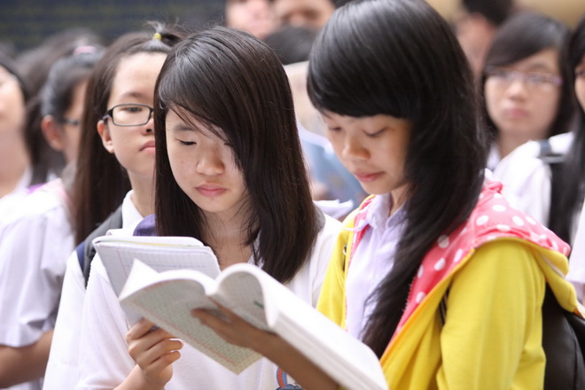 Đề thi học kì 1 môn Toán lớp 12 tỉnh Nam Định năm 2015