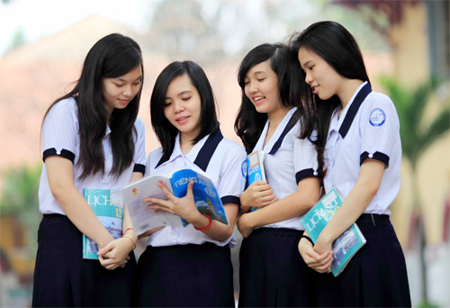 Đề thi học kì 1 môn Văn lớp 12 tỉnh Bình Thuận năm 2015