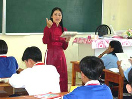 Đề thi giữa học kì 1 môn Tiếng Việt lớp 4 trường Tiểu học Yên Hưng năm 2014