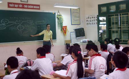 Đề thi giữa học kì 1 môn Tiếng Việt lớp 4 năm 2014 có đáp án