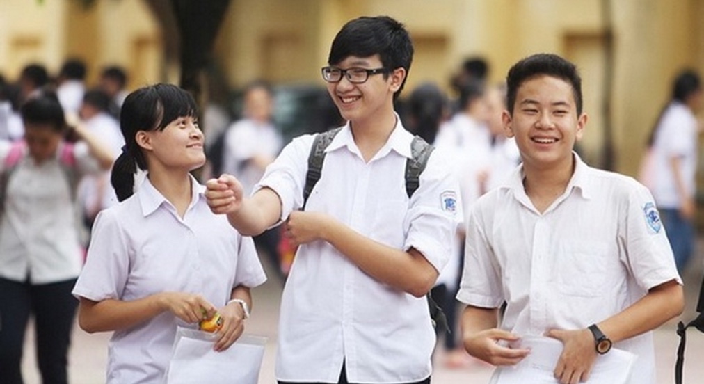 Đề thi khảo sát chất lượng giữa học kì 1 - Tiếng Anh lớp 10 - THPT Nguyễn Đình Chiểu 2015