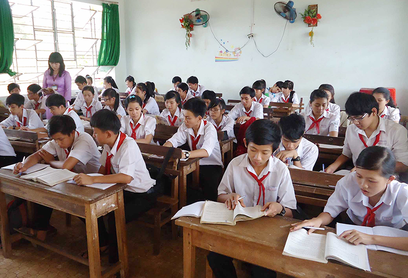  Đề thi giữa kì 1 môn Toán lớp 9 năm 2016 - Phòng GD&ĐT Quận 8
