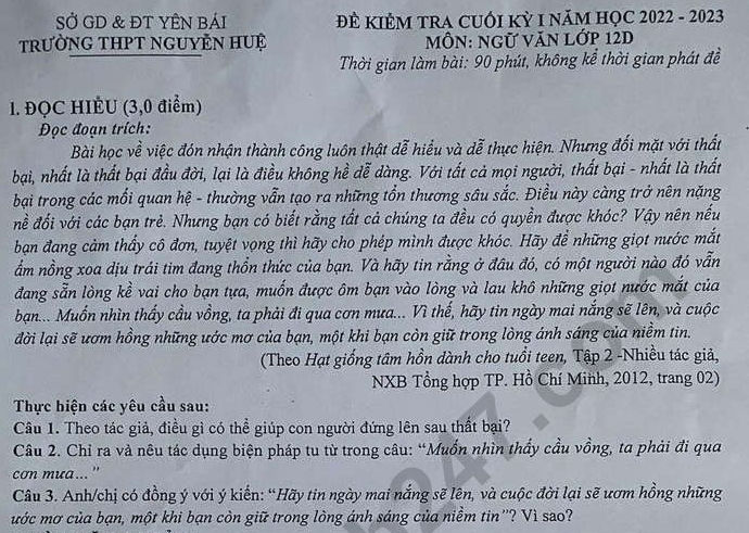 Đề thi học kì 1 môn Văn lớp 12 - THPT Nguyễn Huệ 2022