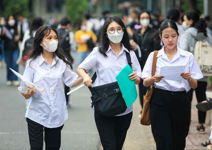 Phương án tuyển sinh ĐGNL Đại học Kinh tế Luật - ĐHQG TPHCM 2023