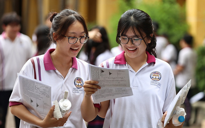 Khoa Chính trị Hành chính - ĐHQG TPHCM xét tuyển bổ sung ĐGNL 2023