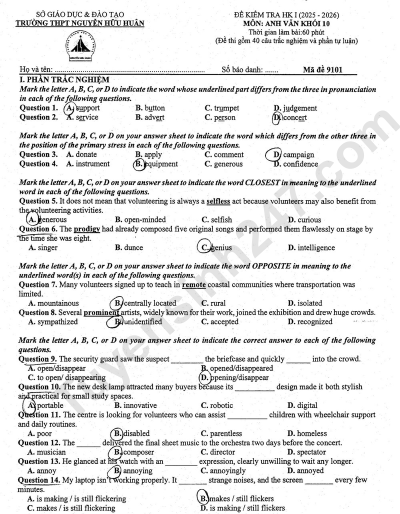 Đề thi học kì 1 lớp 10 môn Anh năm 2025 - THPT Nguyễn Hữu Huân