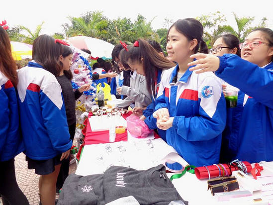 đề thi tiếng anh lớp 9 học kì 2